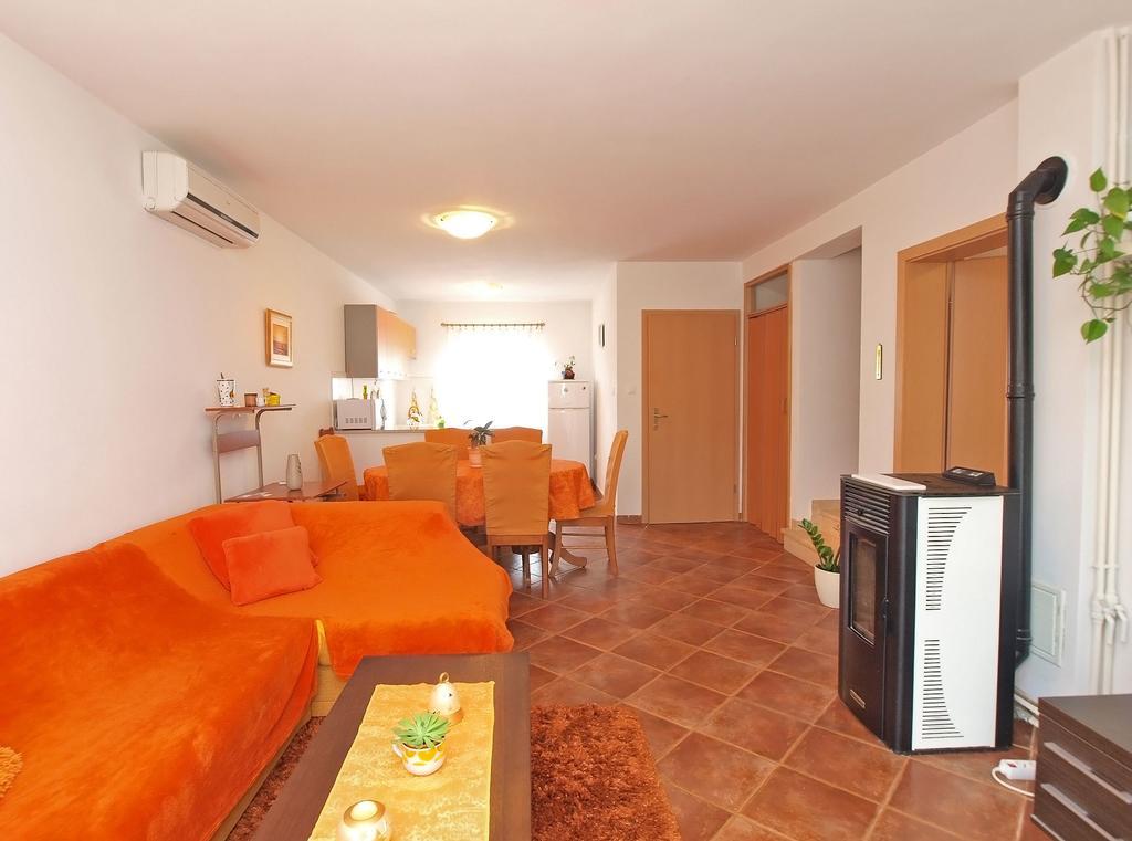 Apartment With 4 Bedrooms 446 Fažana Exterior foto